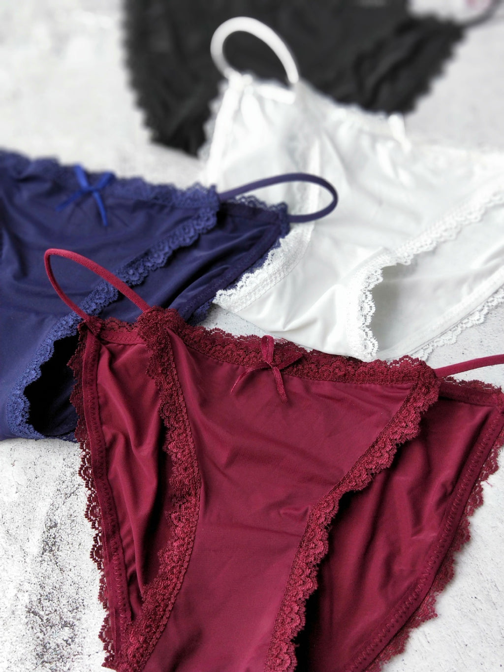 New Bikini Women's Underwear Quick drying Ribbons Underwear Ice Silk Traceless Lace Simple and Comfortable