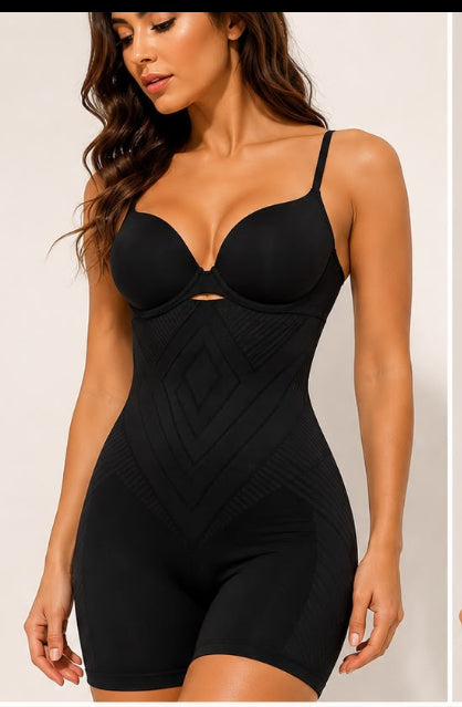 Black shapewear product with Fitoshape branding and feature details.